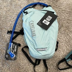 Camelback hydrobak